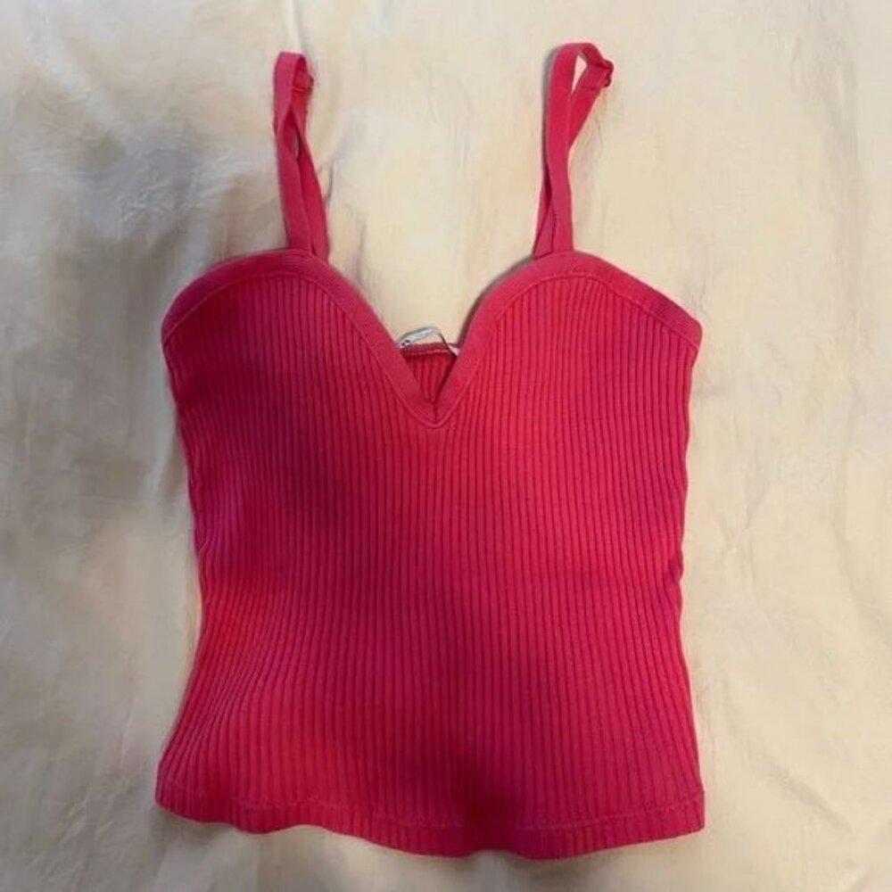 Pink tank top